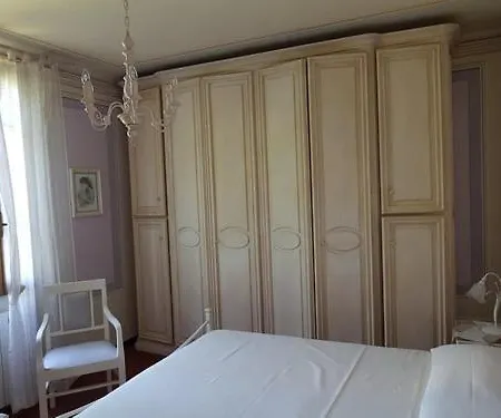 Villa Mira Villa *